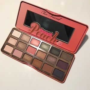 Too Faced sweet peach palette
